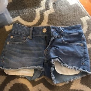 American eagle shorts size 00